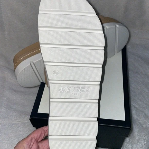 NWT J/SLIDES BIBBY Nude Leather Sandal - Picture 15 of 15